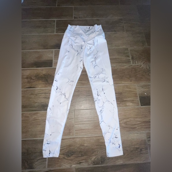 BuffBunny Limitless Legging White Marble - Picture 1 of 3